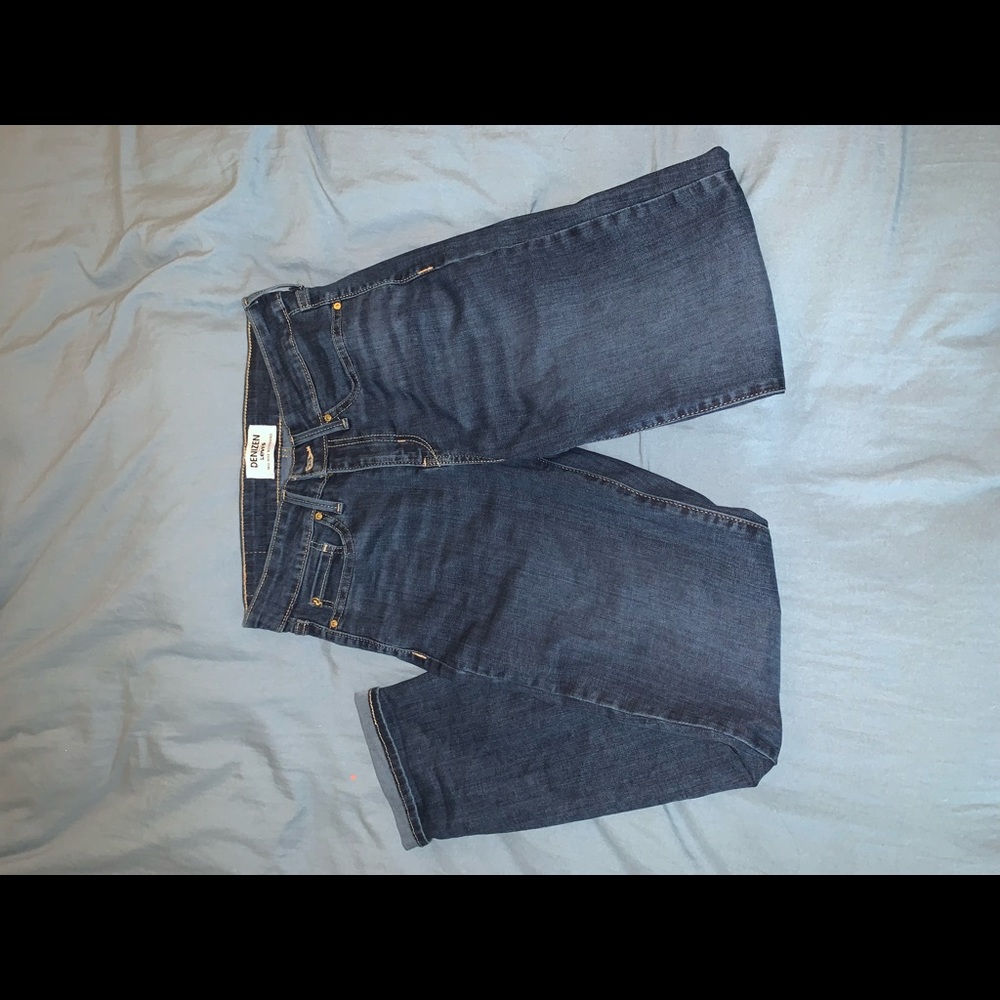 Levi’s boyfriend jeans - size 4/27
